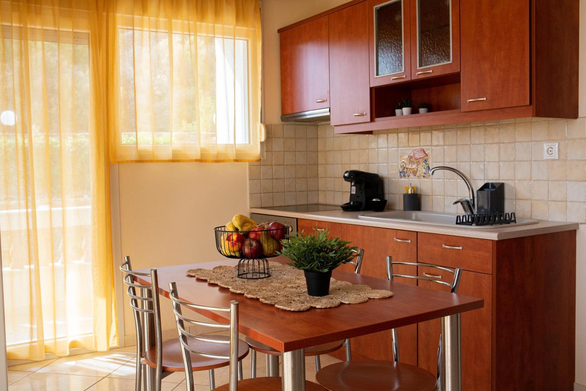 Апартаменты Prince Apartments Volissos